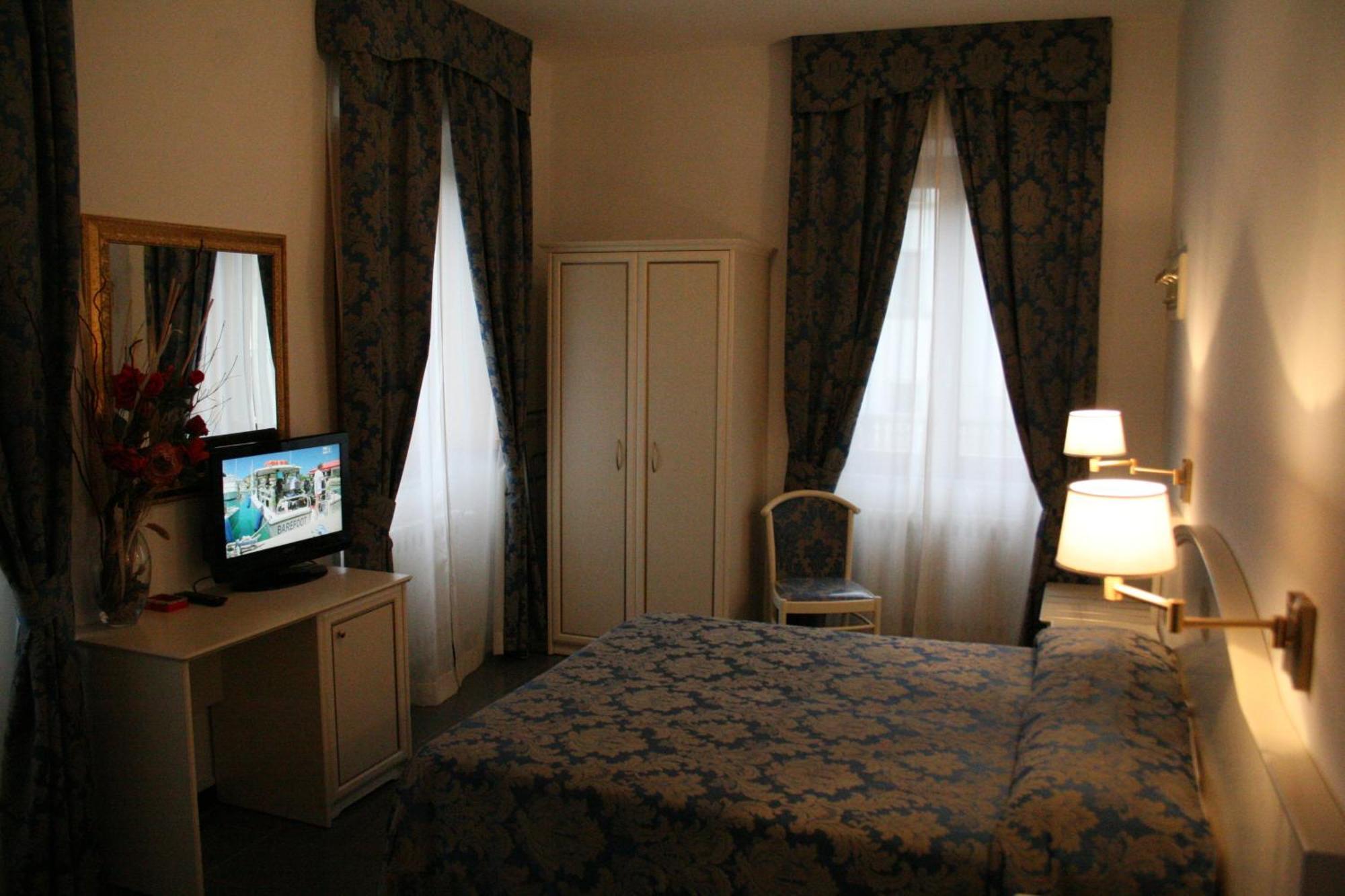 Hotel La Meridiana Anghiari Exteriör bild